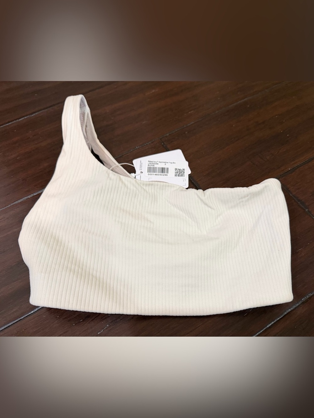 lululemon Ribbed Nulu Asymmetrical Yoga Bra in Bone Size 2 NWT - Picture 2 of 5
